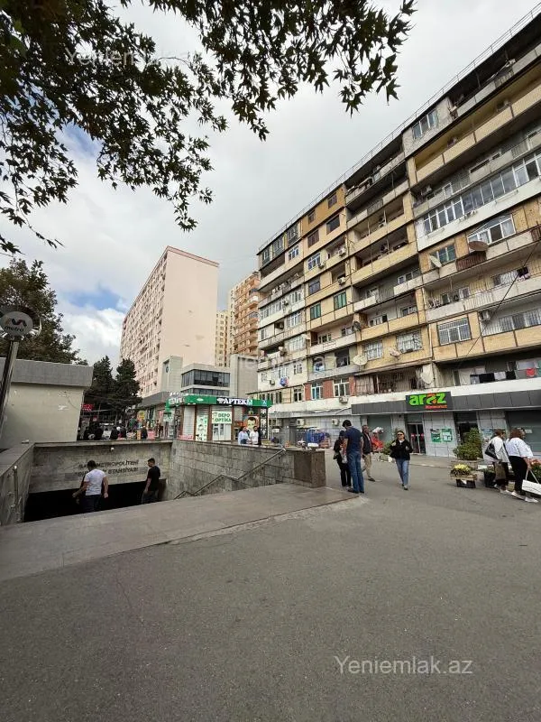 Satılır 3 otaqlı köhnə tikili 65 m²