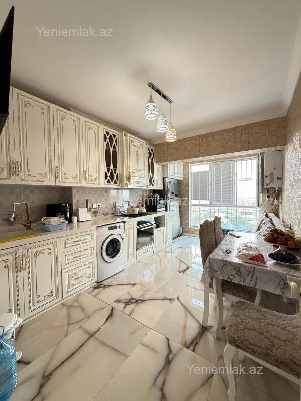 Satılır 3 otaqlı köhnə tikili 65 m²