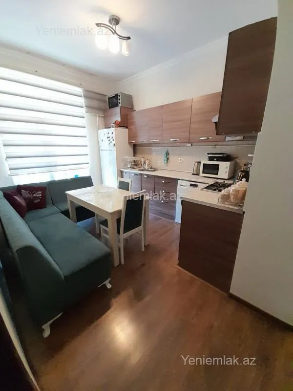 Satılır 3 otaqlı yeni tikili 95 m²