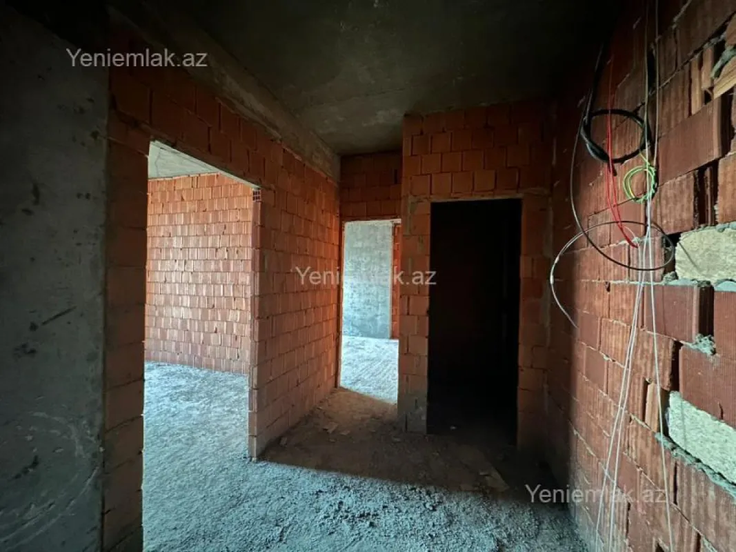 Satılır 2 otaqlı yeni tikili 80 m²