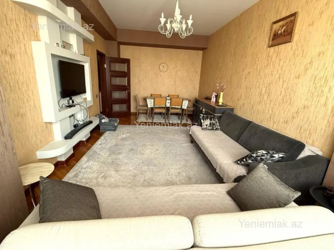 Satılır 3 otaqlı yeni tikili 94 m²