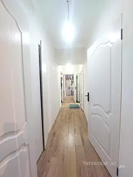 Satılır 4 otaqlı köhnə tikili 90 m²