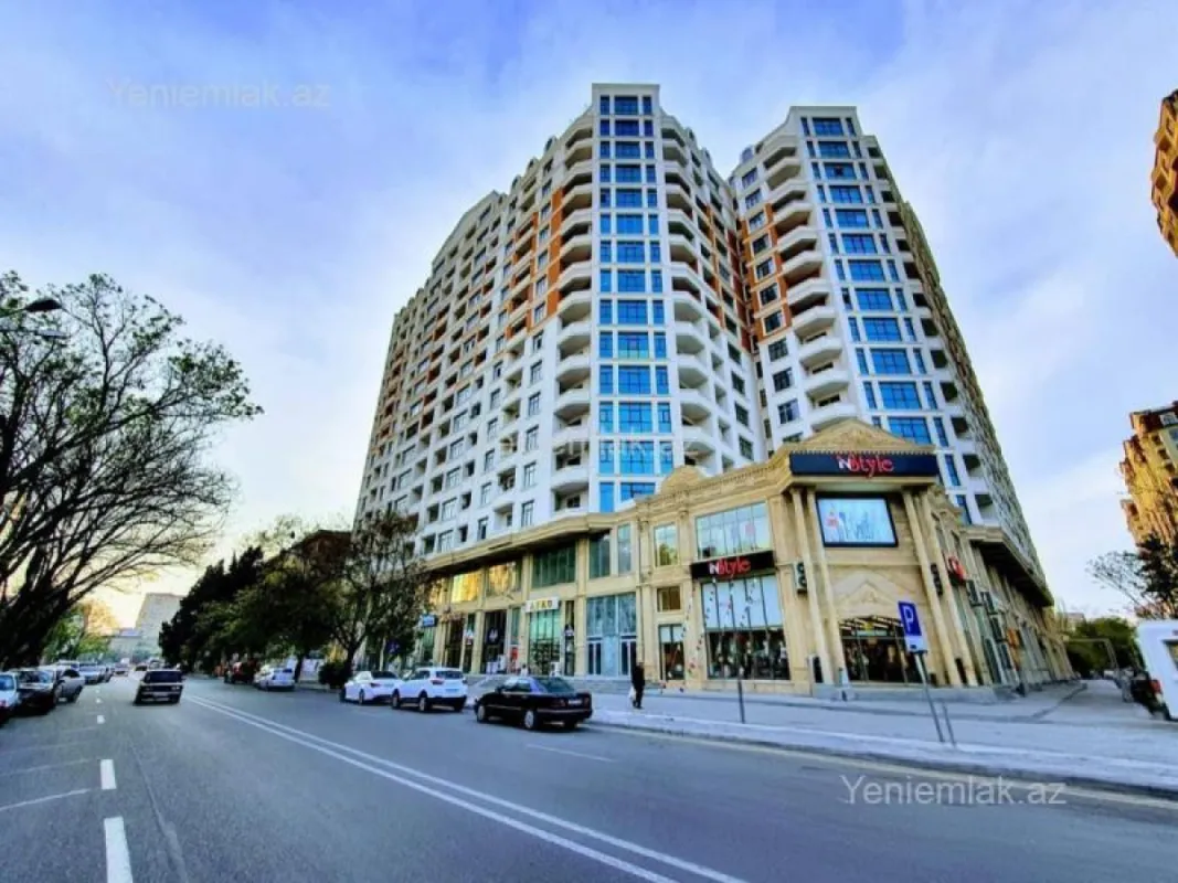 Satılır 2 otaqlı yeni tikili 71 m²