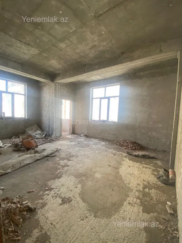 Satılır 2 otaqlı yeni tikili 60 m²