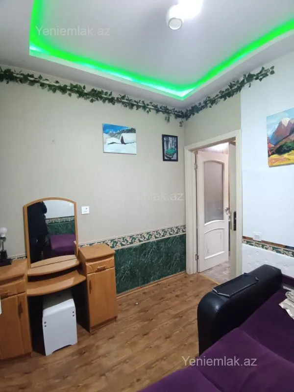 Satılır 5 otaqlı köhnə tikili 85 m²
