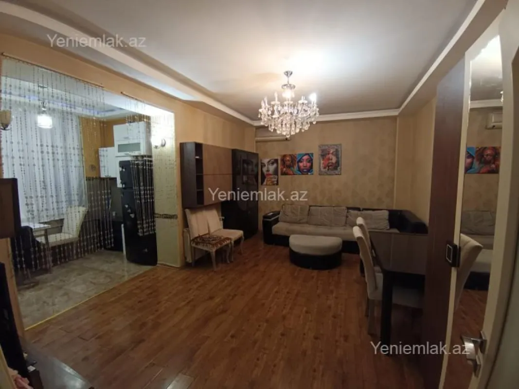Satılır 5 otaqlı köhnə tikili 85 m²
