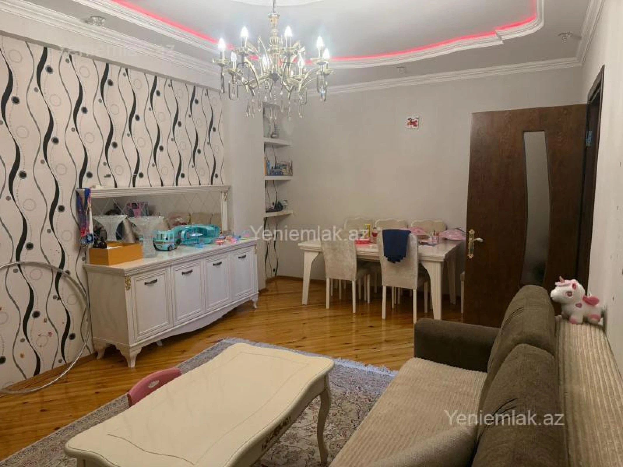 Satılır 2 otaqlı yeni tikili 80 m²