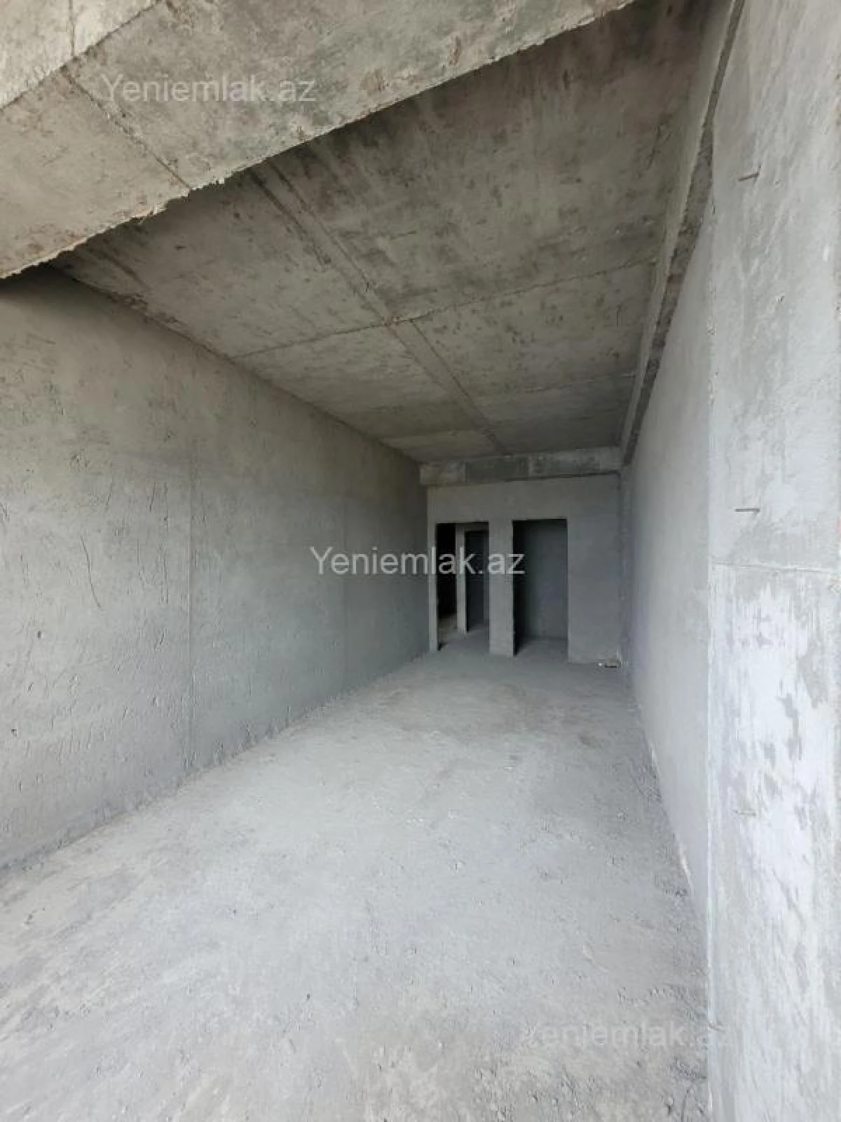 Satılır 3 otaqlı yeni tikili 140 m²
