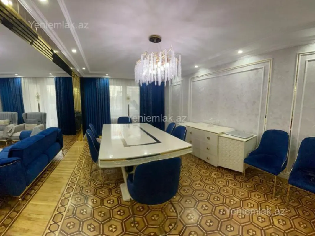 Satılır 5 otaqlı köhnə tikili 125 m²