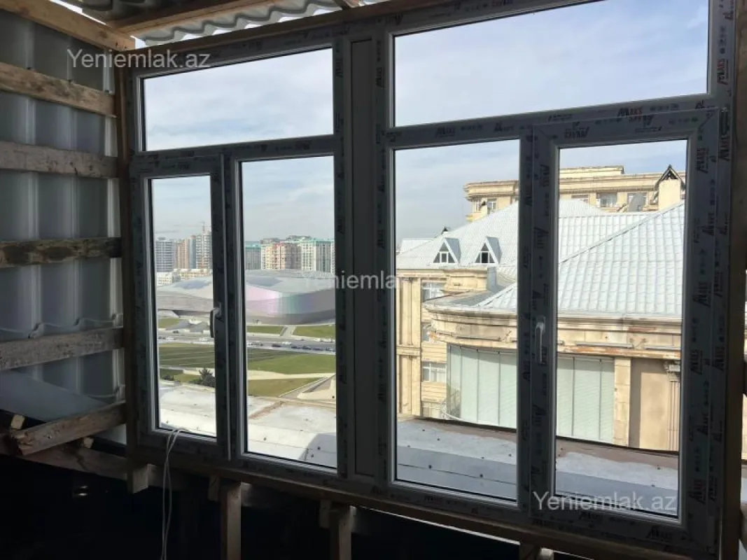 Satılır 2 otaqlı yeni tikili 68 m²