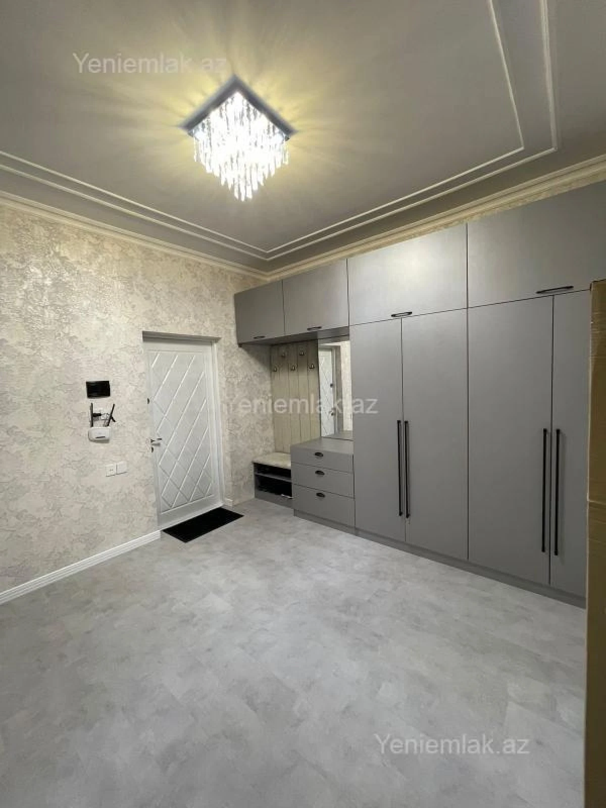 Satılır 2 otaqlı yeni tikili 92 m²
