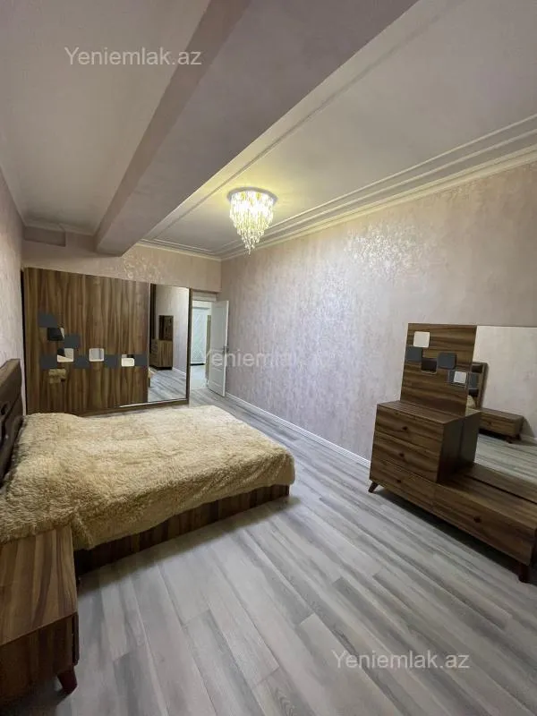 Satılır 2 otaqlı yeni tikili 92 m²