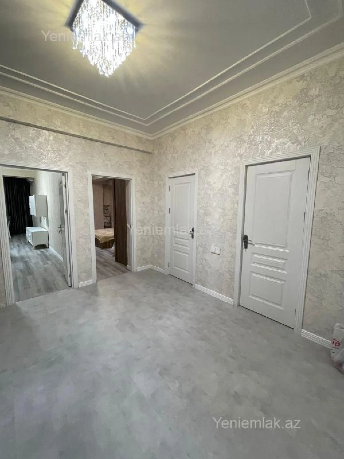 Satılır 2 otaqlı yeni tikili 92 m²