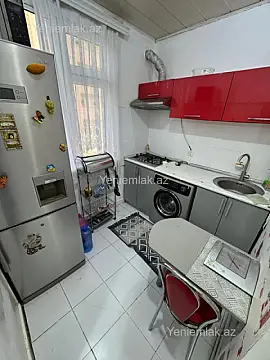 Satılır 2 otaqlı köhnə tikili 55 m²