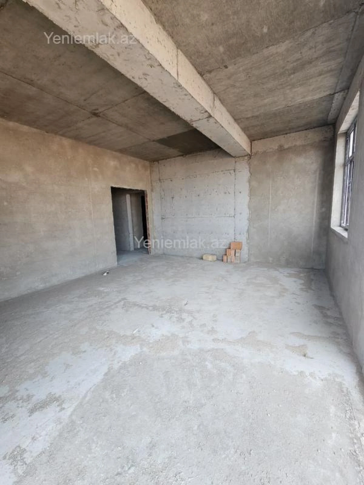 Satılır 3 otaqlı yeni tikili 130 m²