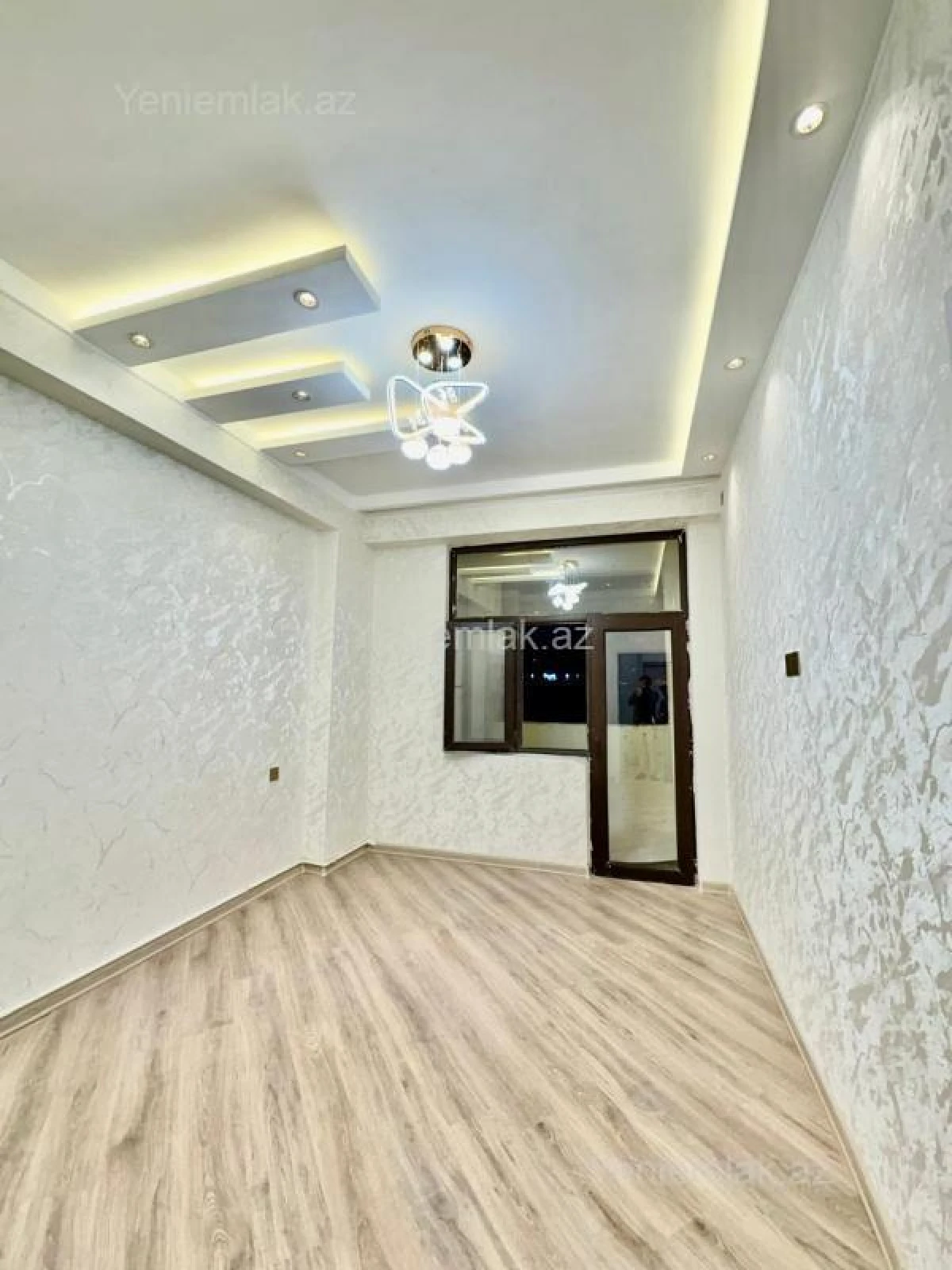 Satılır 2 otaqlı yeni tikili 58.5 m²