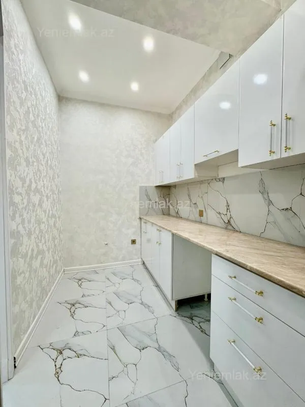 Satılır 2 otaqlı yeni tikili 58.5 m²