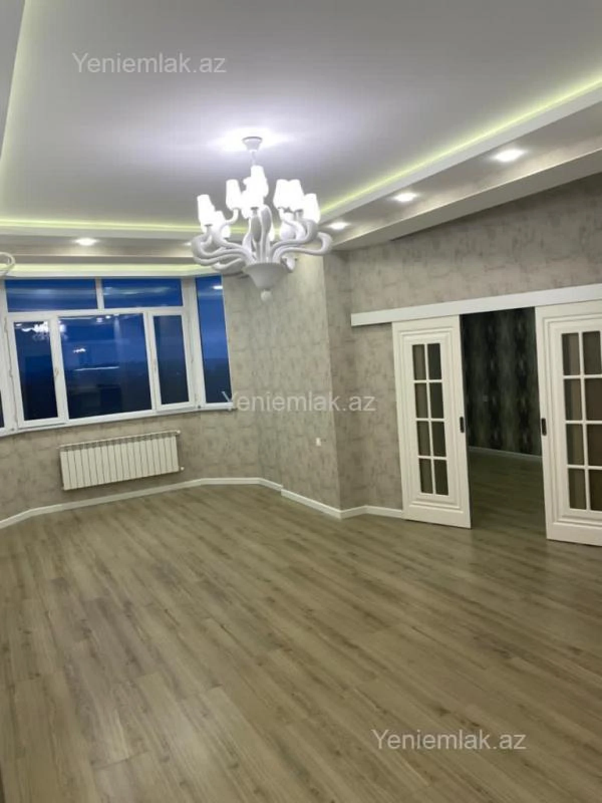 Satılır 4 otaqlı yeni tikili 95 m²