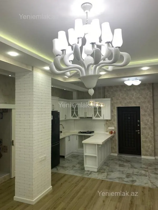 Satılır 4 otaqlı yeni tikili 95 m²