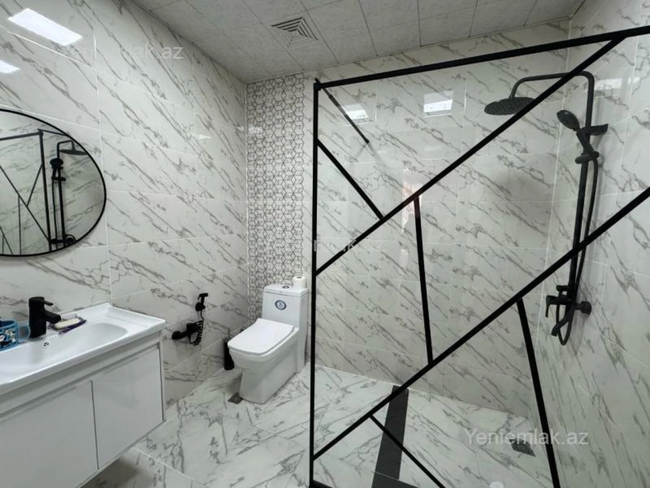 Satılır 2 otaqlı yeni tikili 92 m²