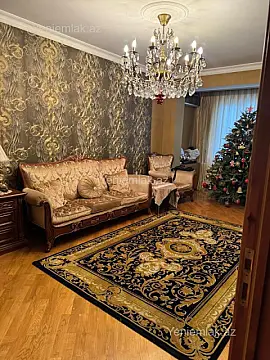 Satılır 3 otaqlı köhnə tikili 90 m² — Bakı, Binəqədi 3 otaq 90.00 m²