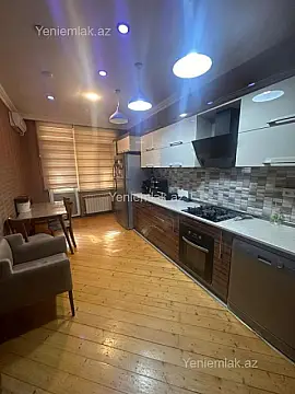 Satılır 4 otaqlı yeni tikili 115 m²