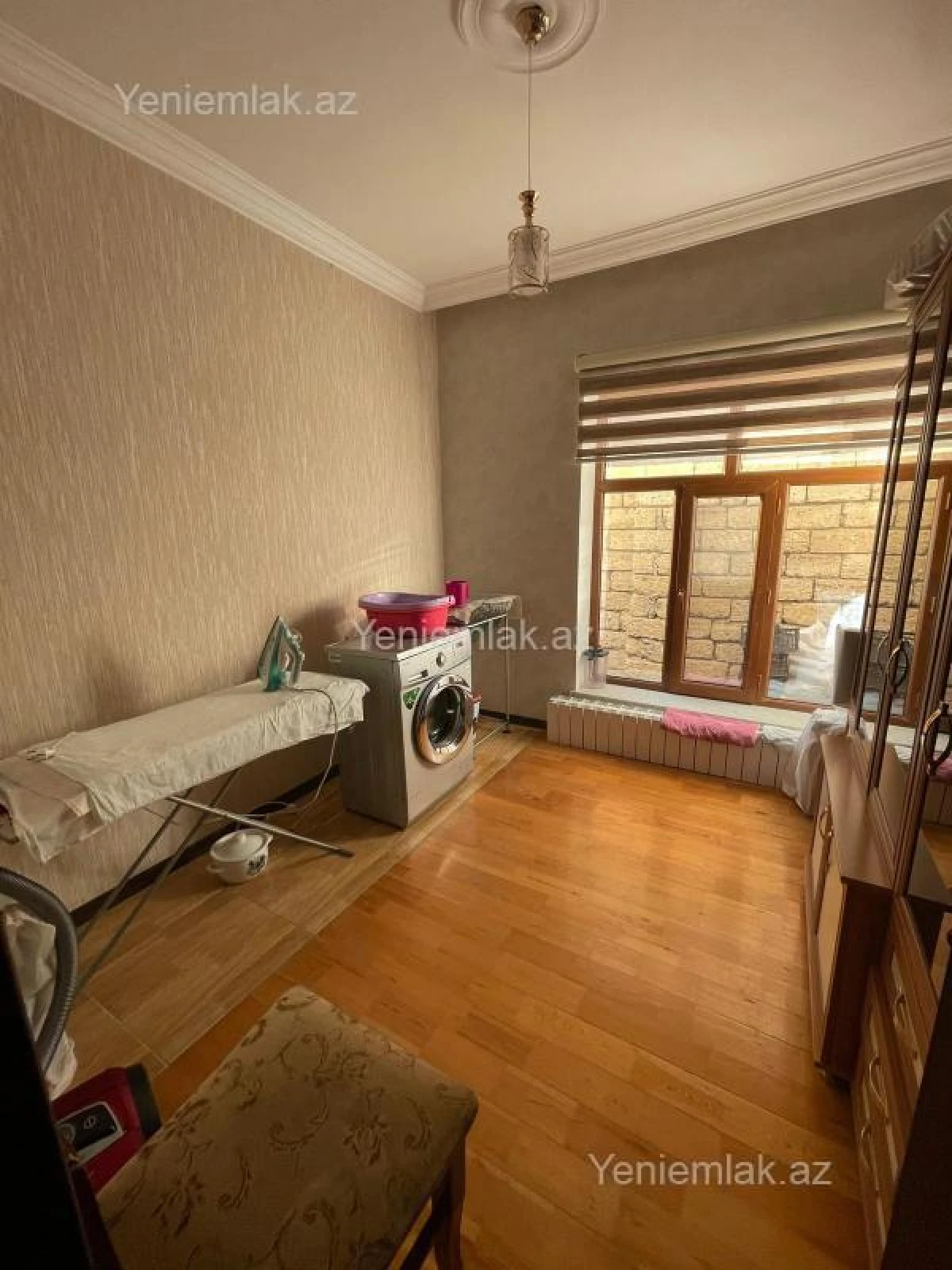 Satılır 5 otaqlı həyət evi 280 m²