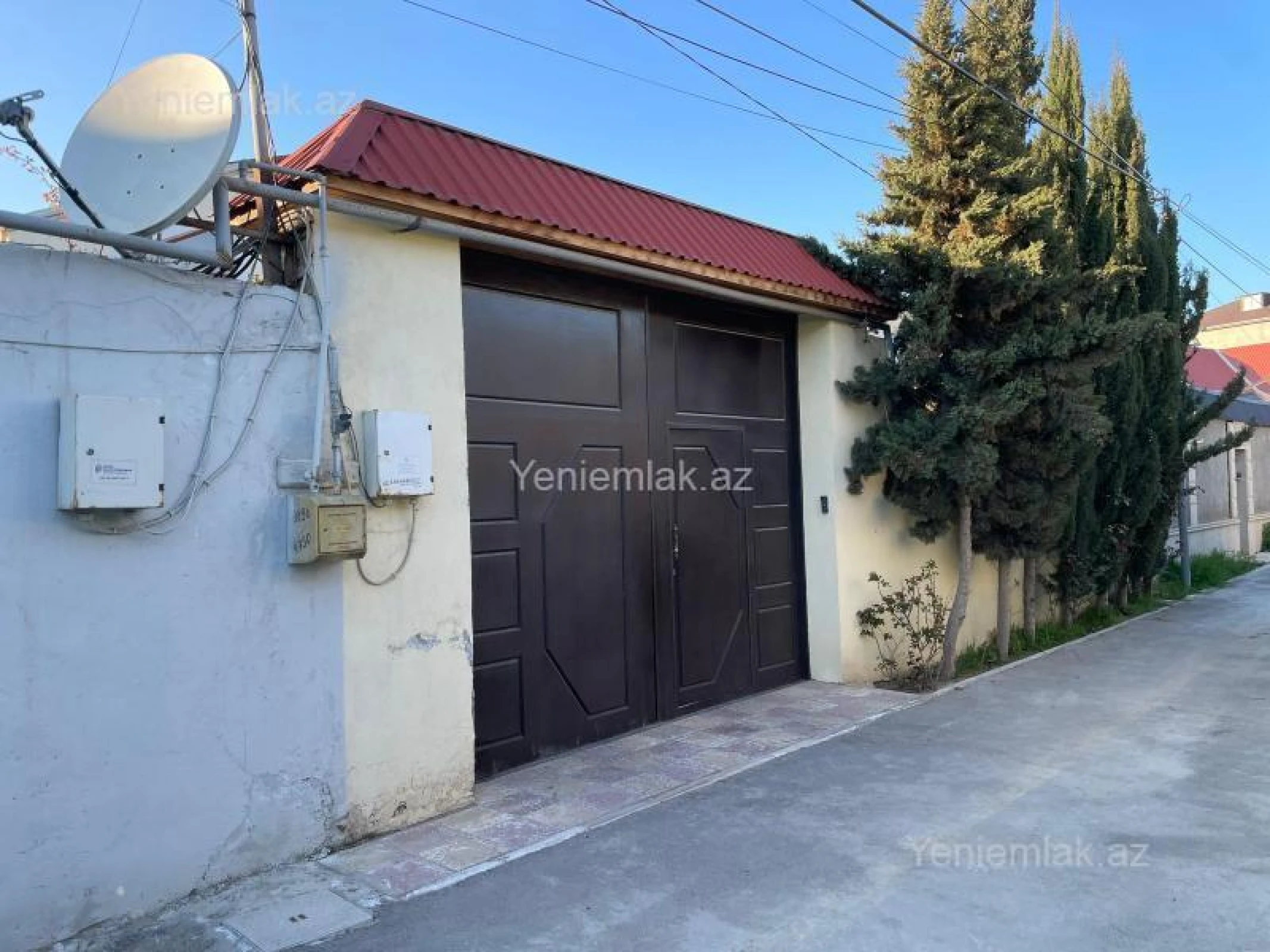 Satılır 5 otaqlı həyət evi 280 m²