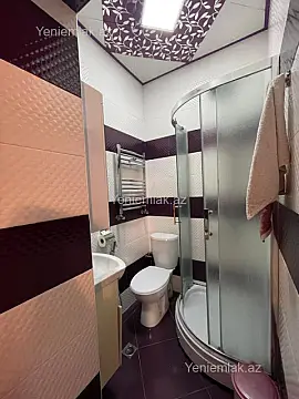 Satılır 5 otaqlı həyət evi 280 m²