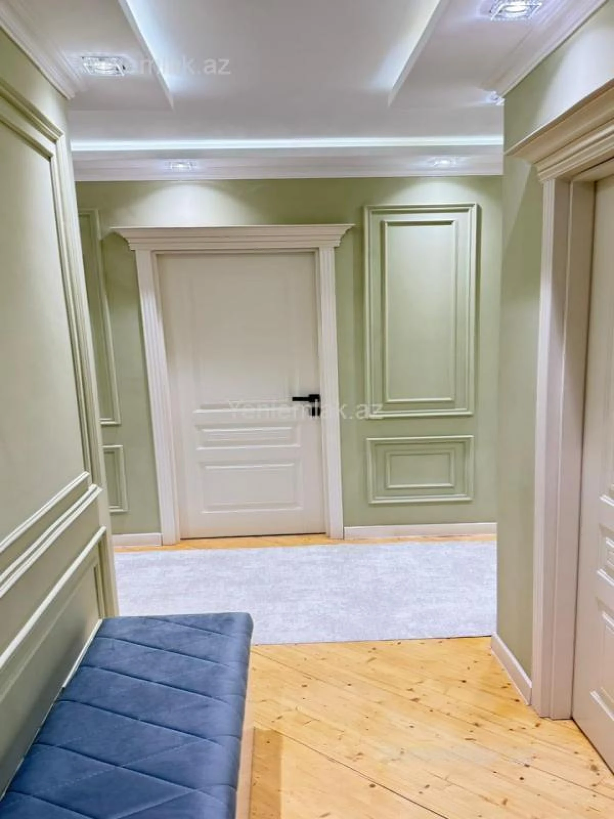 Satılır 4 otaqlı köhnə tikili 157 m²