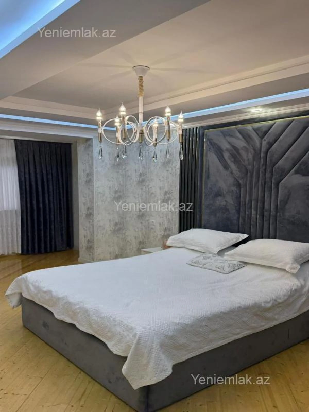 Satılır 4 otaqlı köhnə tikili 157 m²