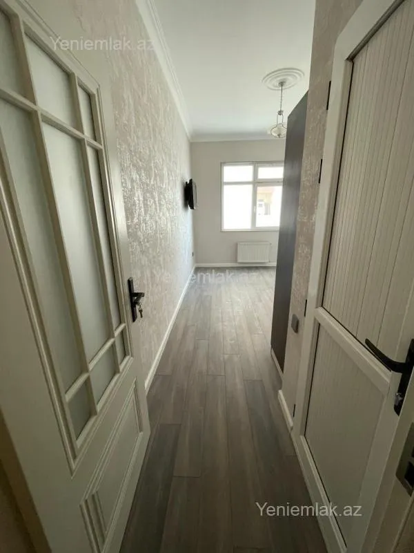 Satılır 3 otaqlı yeni tikili 130 m²