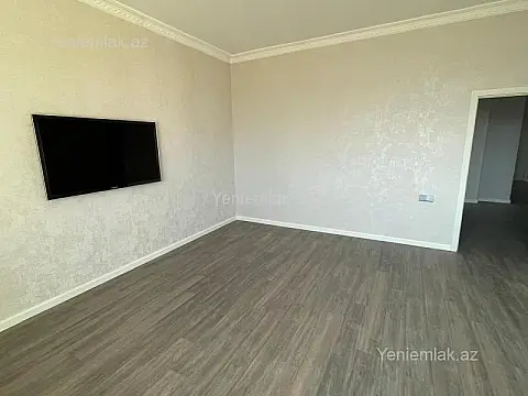 Satılır 3 otaqlı yeni tikili 130 m²