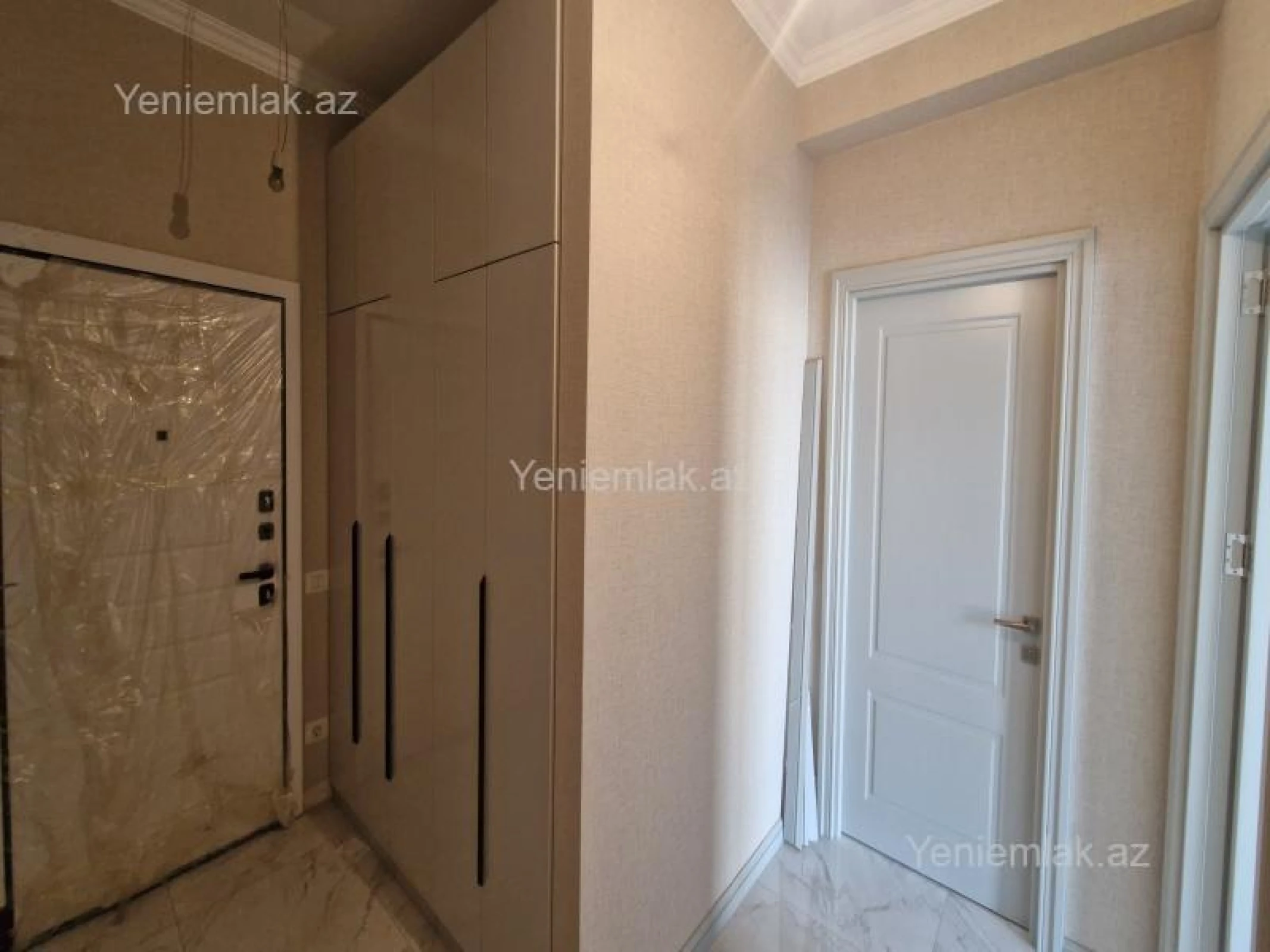 Satılır 2 otaqlı yeni tikili 61 m²