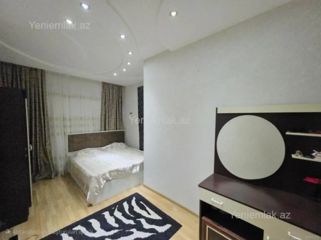 Satılır 3 otaqlı yeni tikili 110 m²