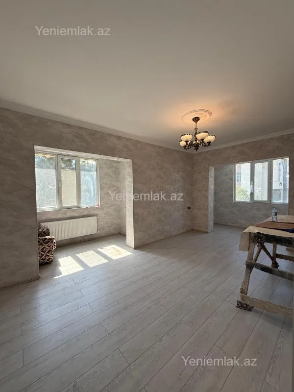 Satılır 1 otaqlı köhnə tikili 40 m²