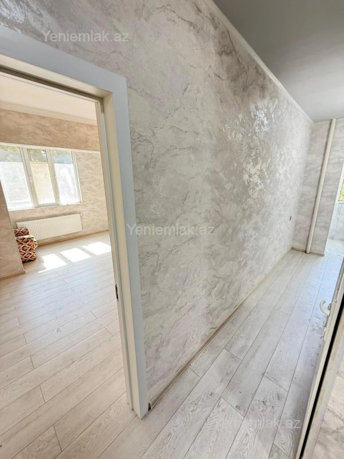 Satılır 1 otaqlı köhnə tikili 40 m²