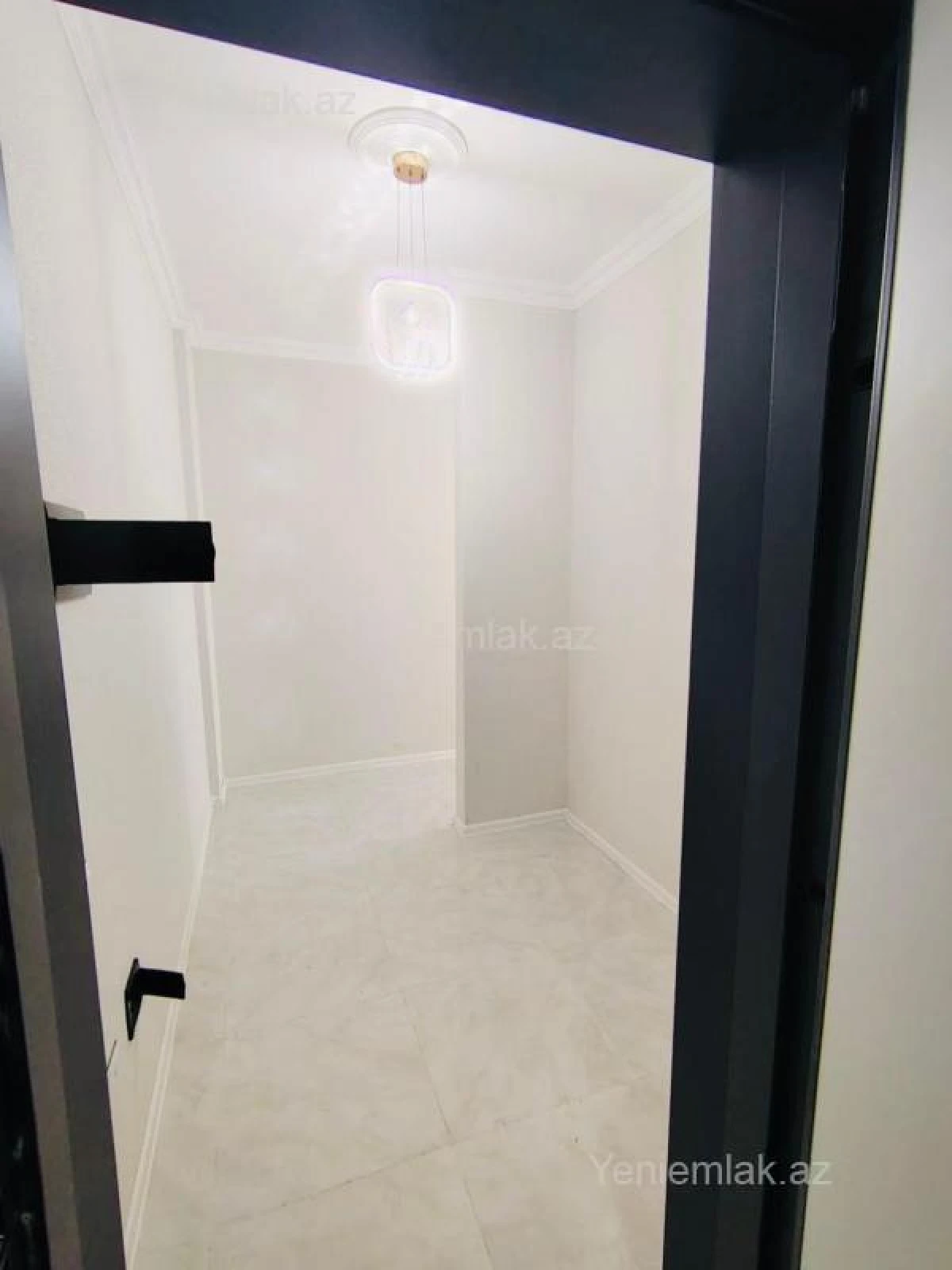 Satılır 3 otaqlı yeni tikili 99 m²