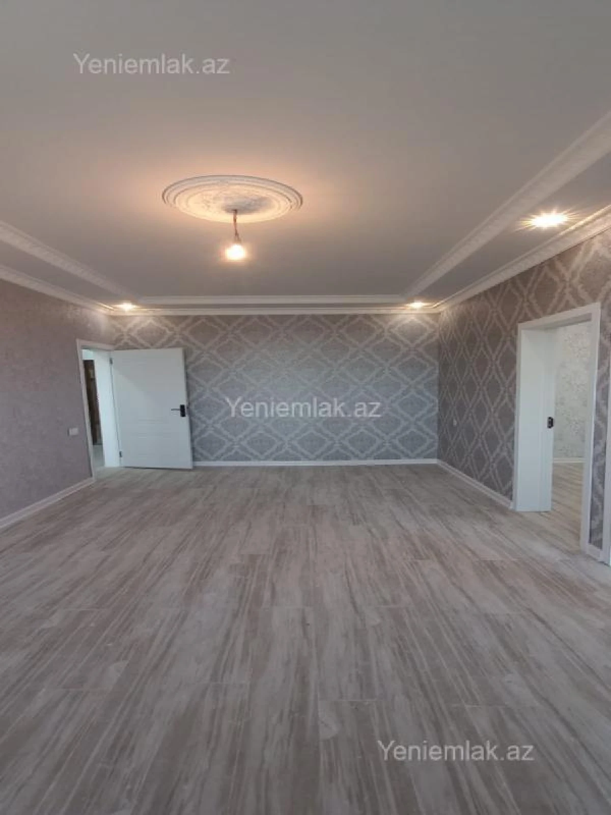 Satılır 3 otaqlı yeni tikili 70 m²