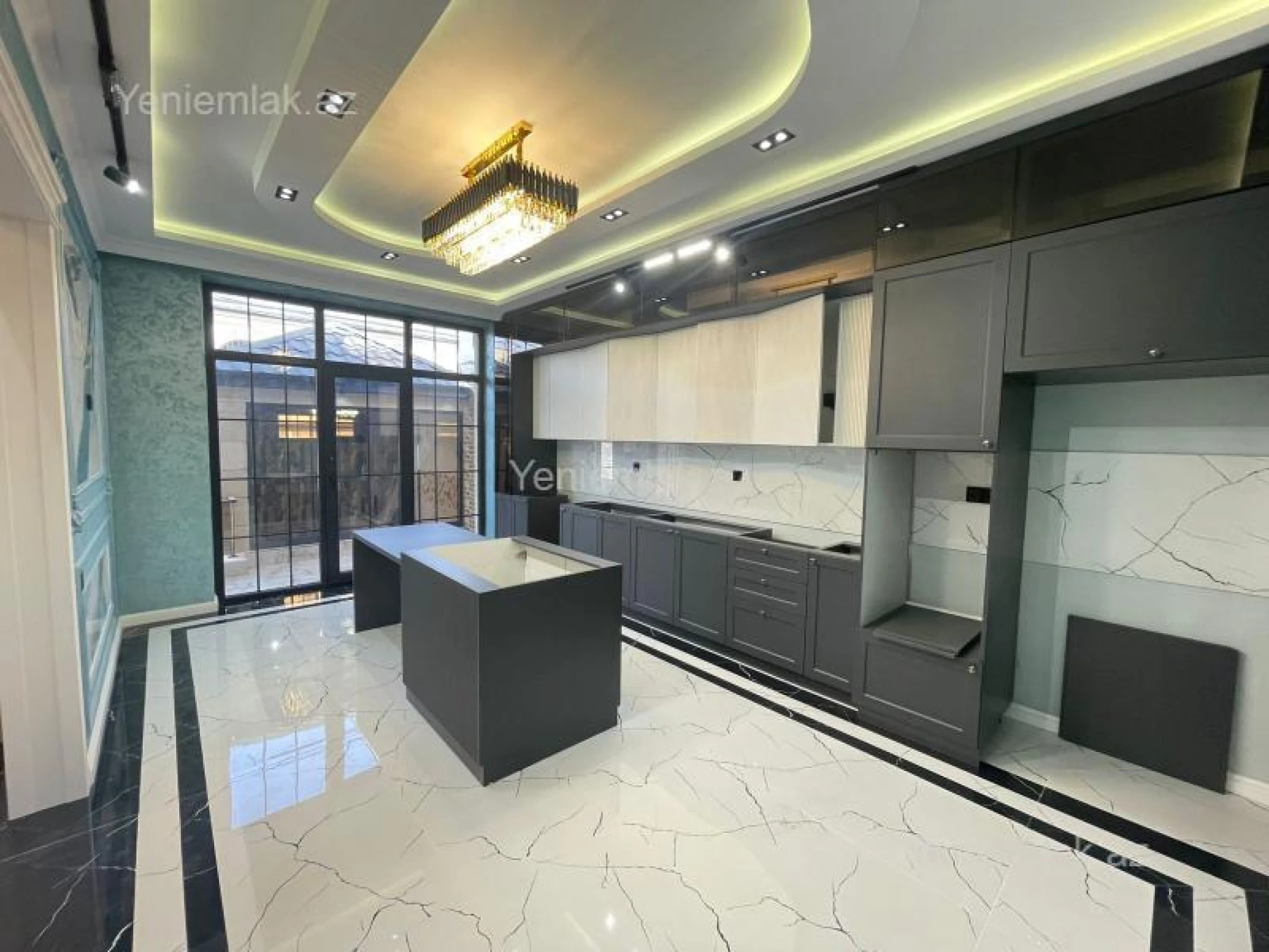 Satılır 6 otaqlı həyət evi 290 m²