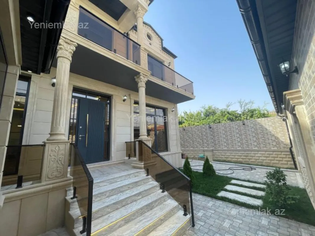 Satılır 6 otaqlı həyət evi 290 m²