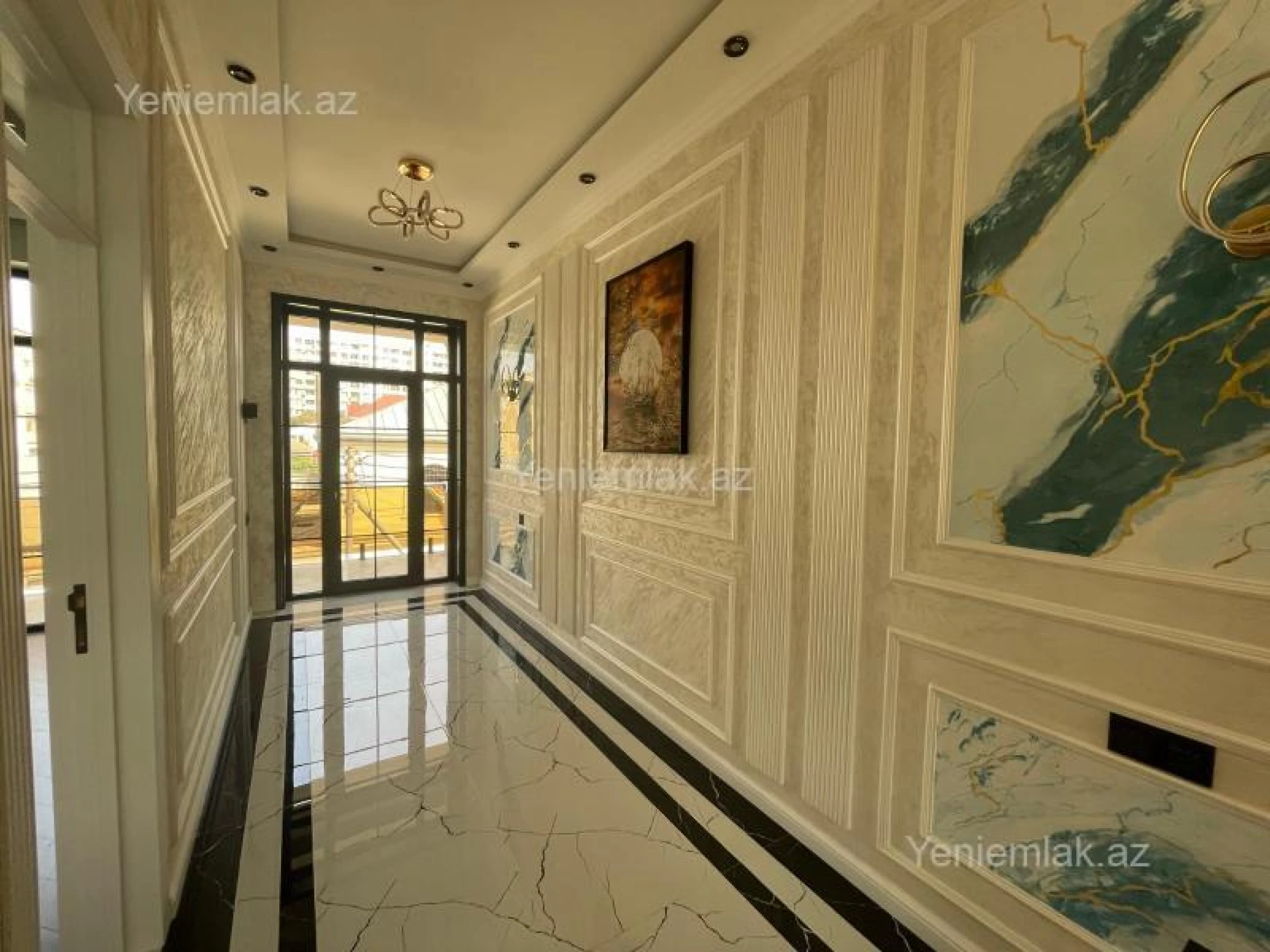 Satılır 6 otaqlı həyət evi 290 m²