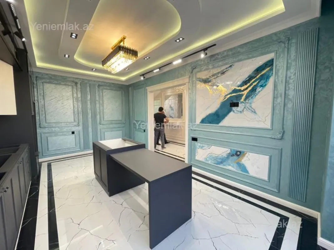 Satılır 6 otaqlı həyət evi 290 m²