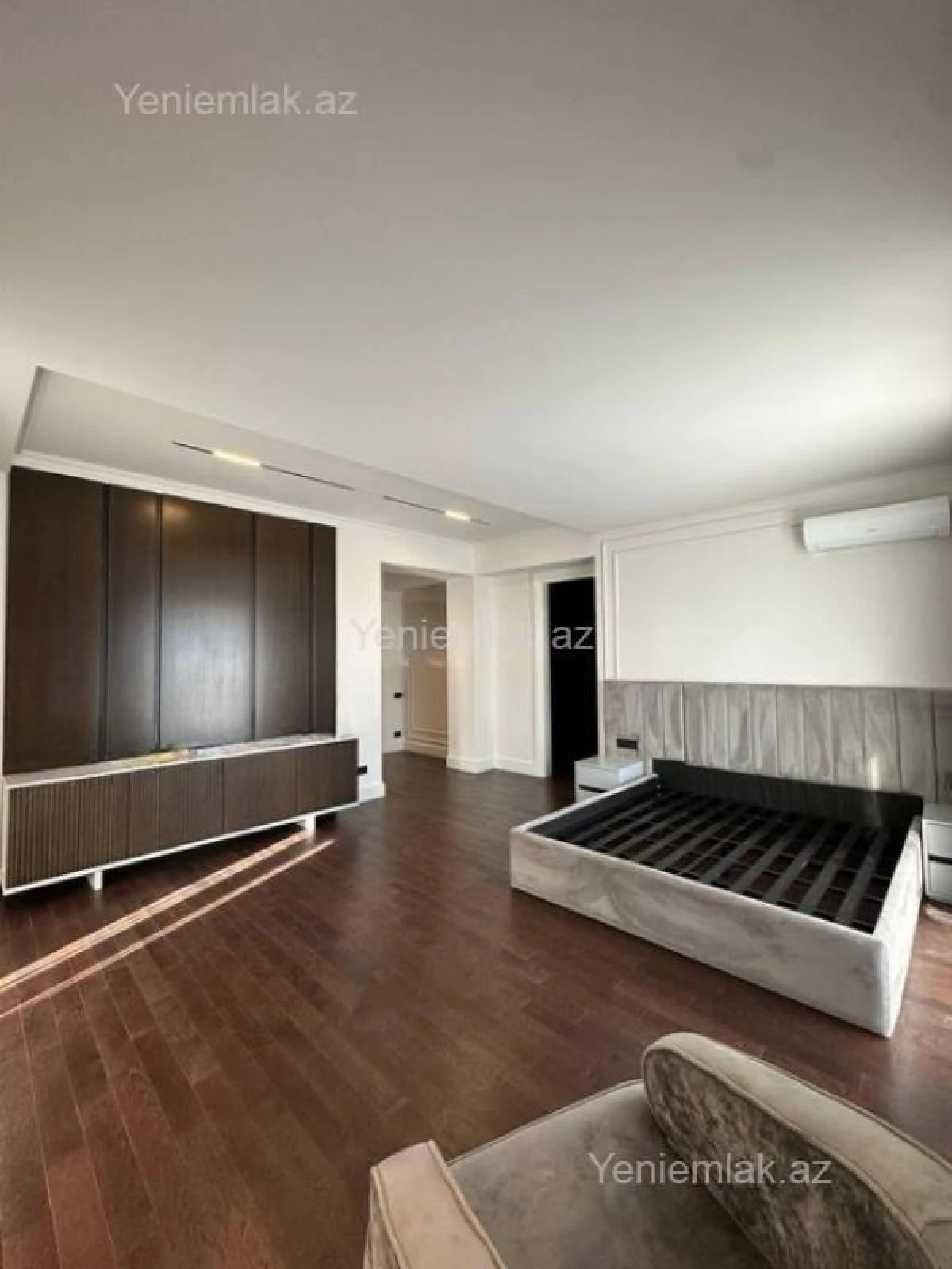 Satılır 4 otaqlı yeni tikili 322 m²