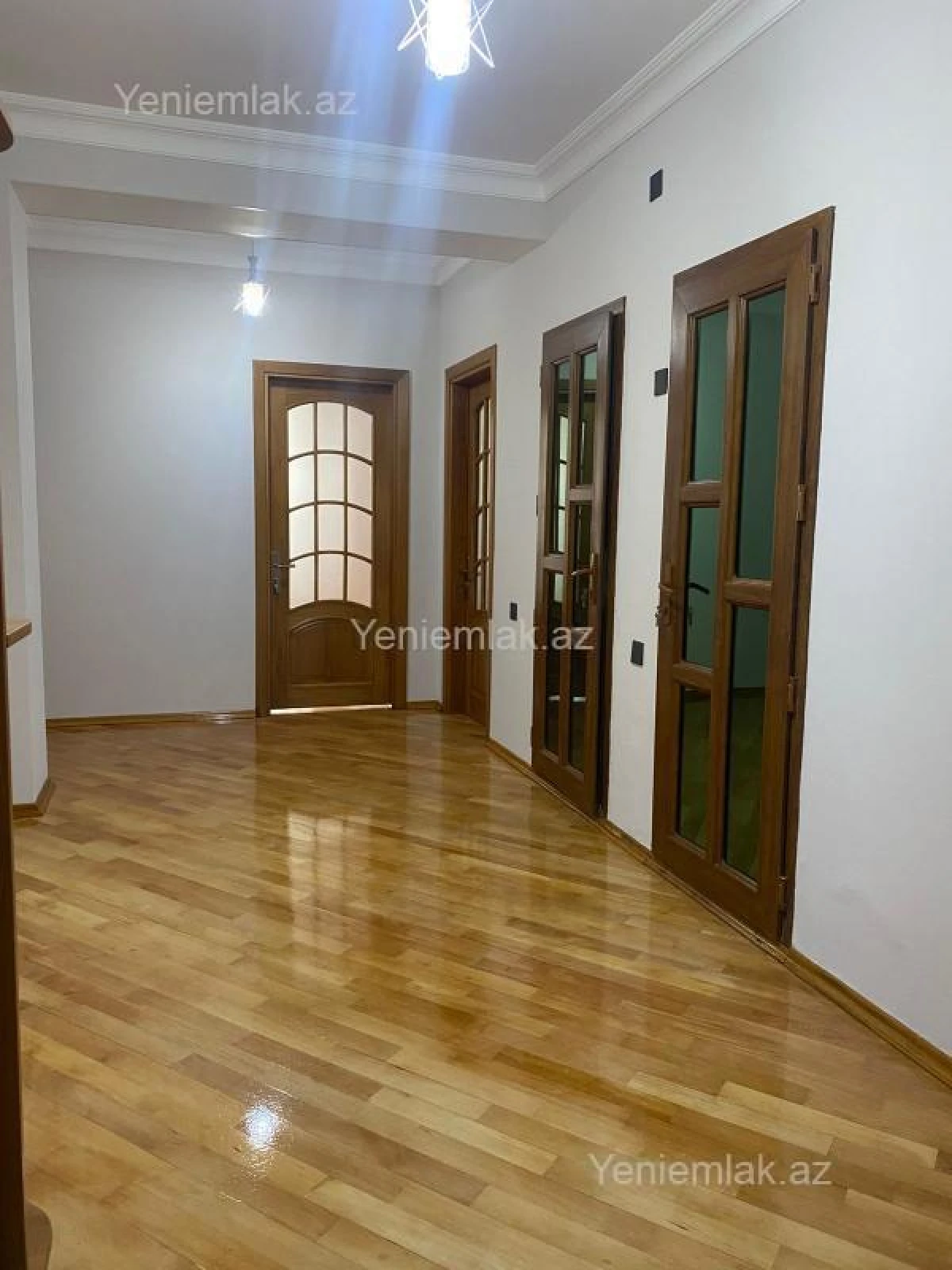 Satılır 3 otaqlı yeni tikili 121 m²