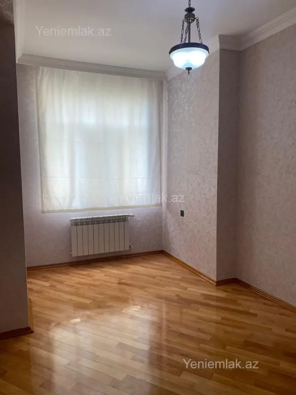Satılır 3 otaqlı yeni tikili 121 m²