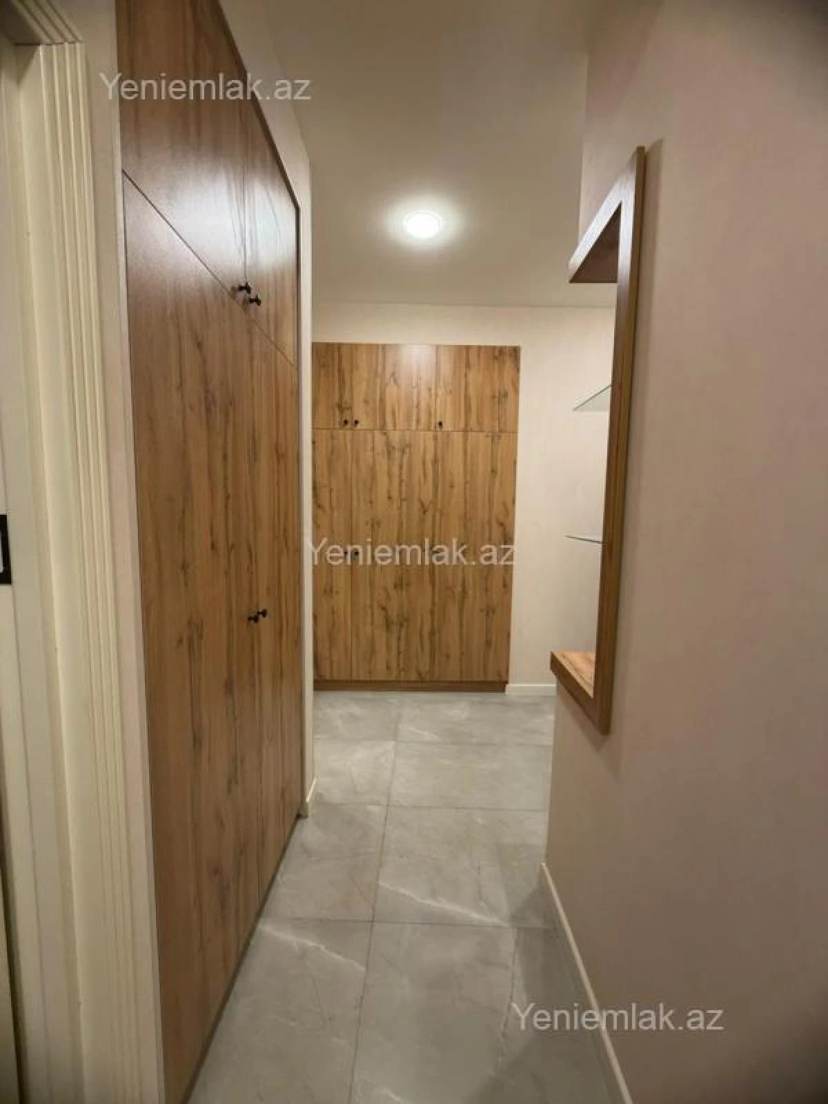 Satılır 2 otaqlı yeni tikili 75 m²