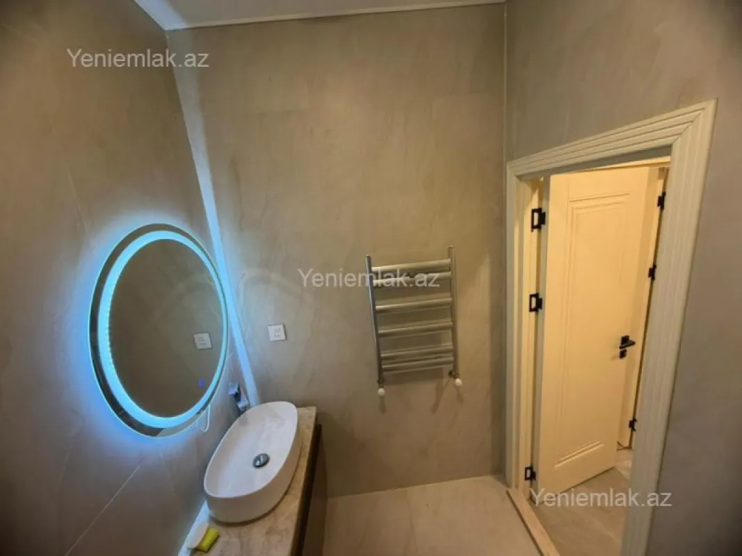 Satılır 2 otaqlı yeni tikili 75 m²