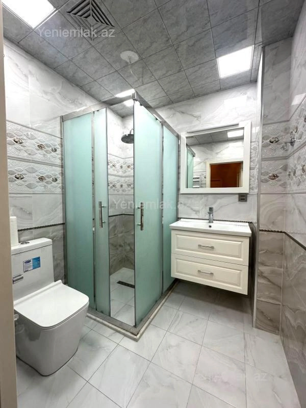 Satılır 2 otaqlı yeni tikili 80 m²