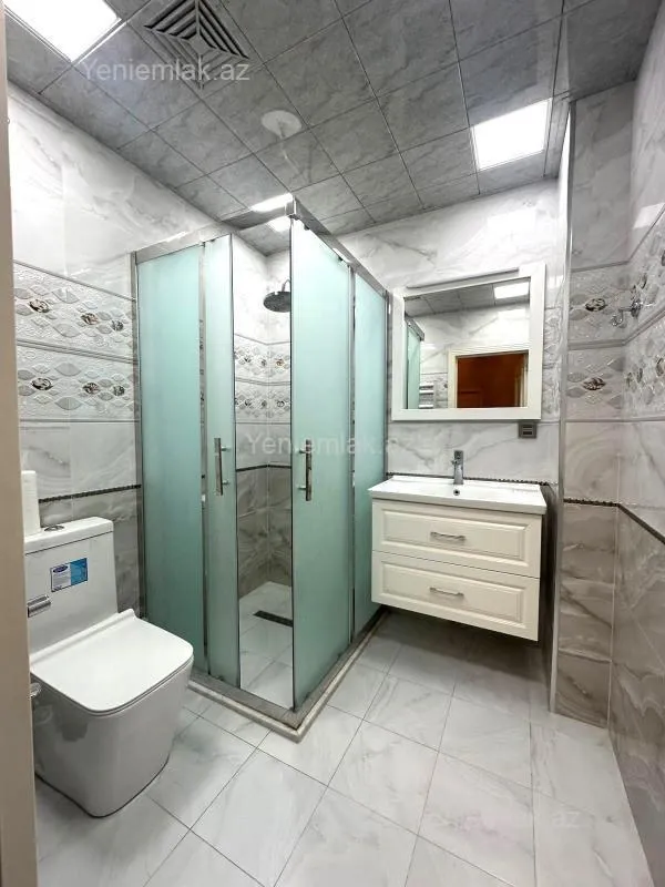 Satılır 2 otaqlı yeni tikili 80 m²